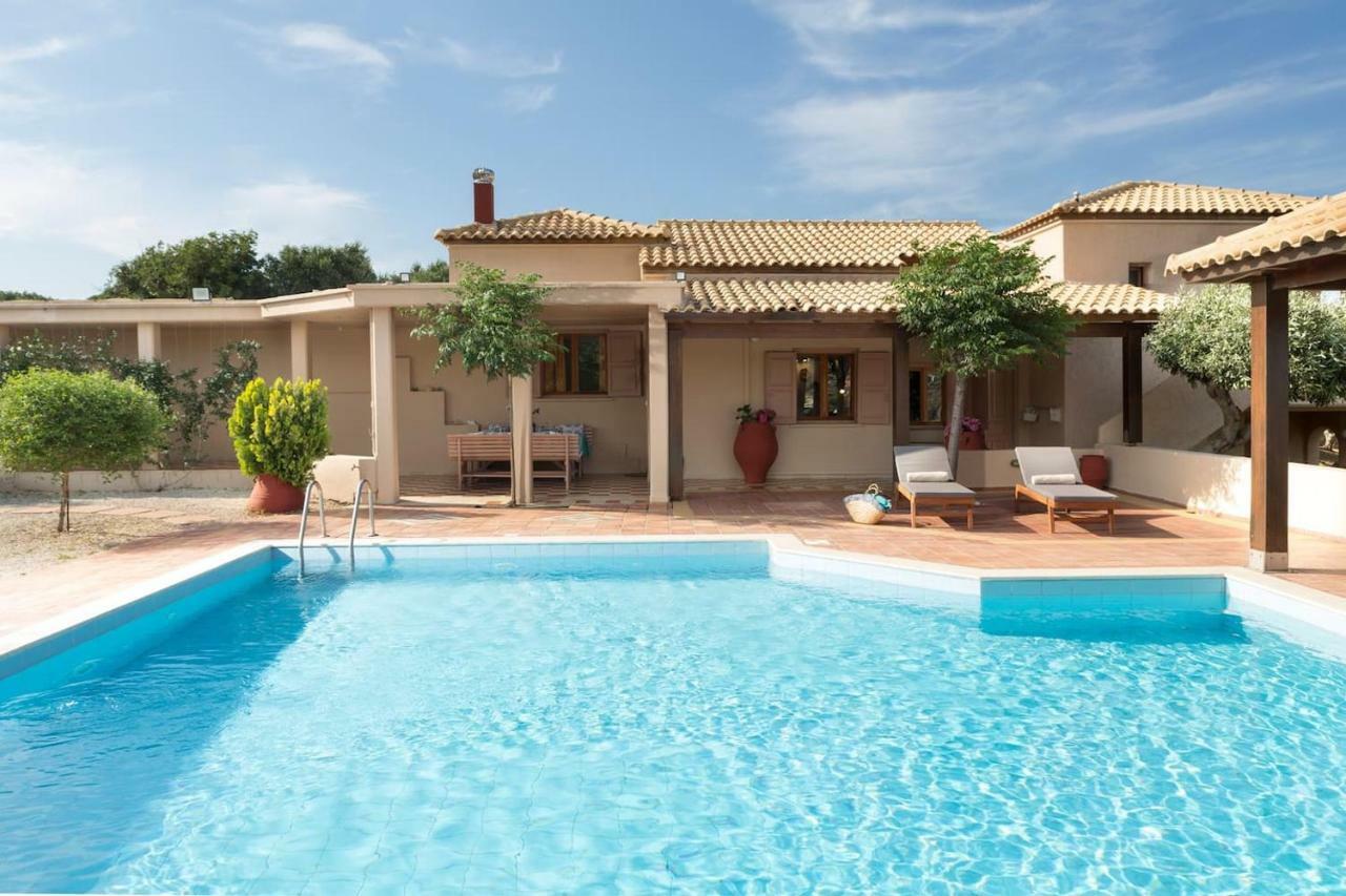 White Sand Villa. Spacious Villa With Prive Pool. Agia Pelagia Dış mekan fotoğraf