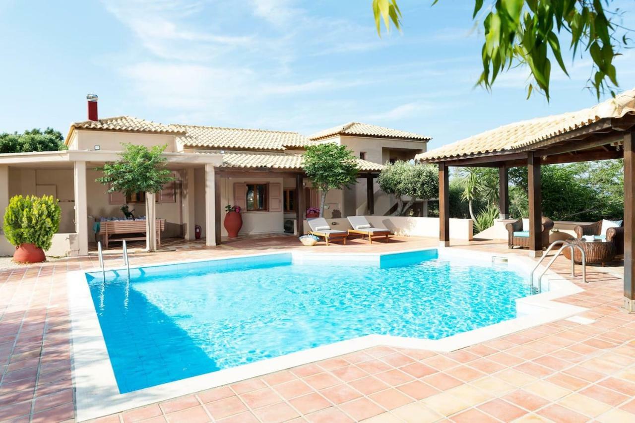 White Sand Villa. Spacious Villa With Prive Pool. Agia Pelagia Dış mekan fotoğraf