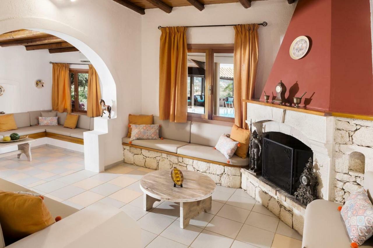 White Sand Villa. Spacious Villa With Prive Pool. Agia Pelagia Dış mekan fotoğraf
