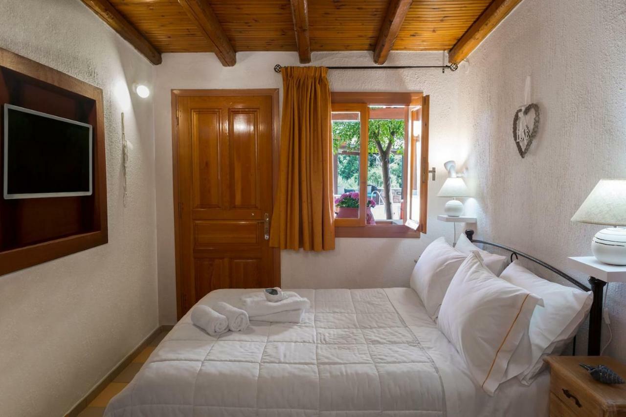 White Sand Villa. Spacious Villa With Prive Pool. Agia Pelagia Dış mekan fotoğraf